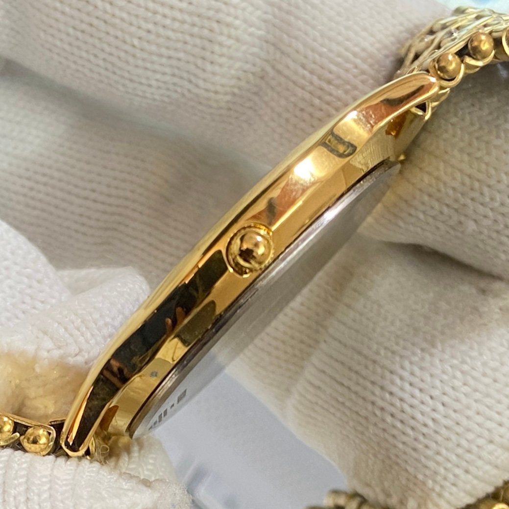 Vintage Seiko Slim Quartz Blue Face Golden Looser Chain Not Adjustable Men's Wrist Watch C20