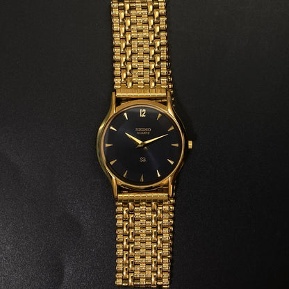 Vintage Seiko Slim Quartz Black Face Golden Looser Chain Not Adjustable Men's Wrist Watch C22