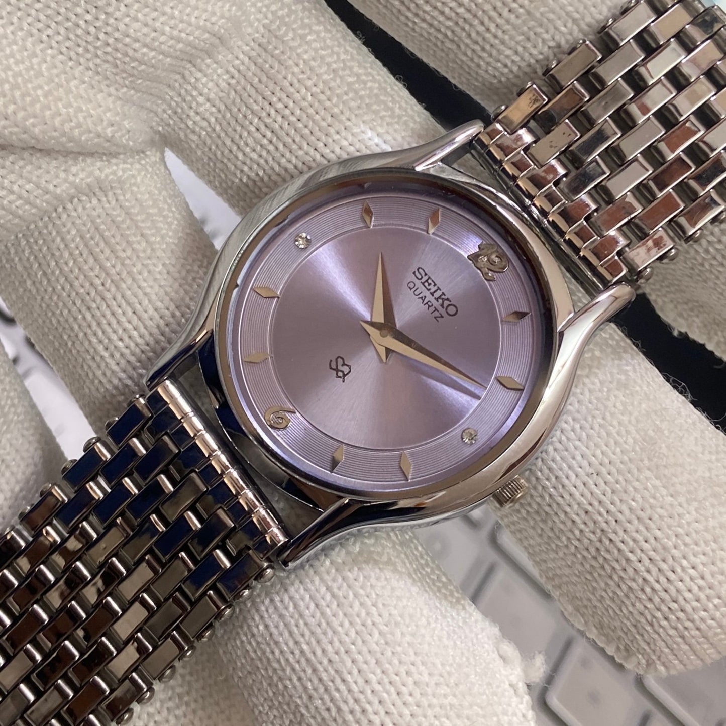 Vintage Seiko Slim Quartz purple Face Silver Looser Chain Not Adjustable Men's Wrist Watch C27