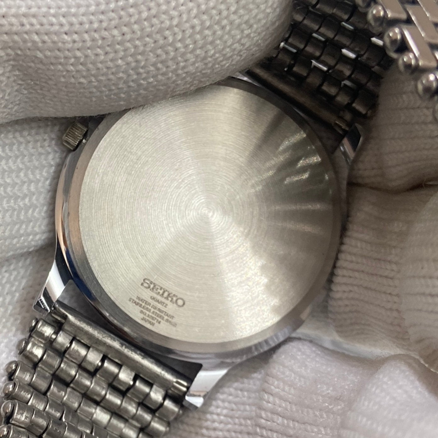 Vintage Seiko Slim Quartz purple Face Silver Looser Chain Not Adjustable Men's Wrist Watch C27