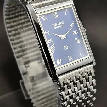Seiko Slim Rectangular Quartz Blue Face Looser Chain Not Adjustable Men's Wrist Watch C66