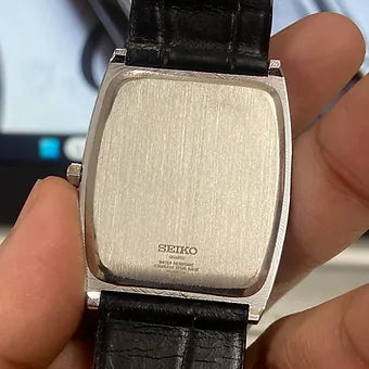 Seiko Slim Barrel Quartz Black Face Black Band Men's Wrist Watch C82