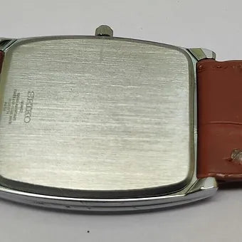 Seiko Slim Barrel Quartz Red Face Brown Band Men's Wrist Watch C84