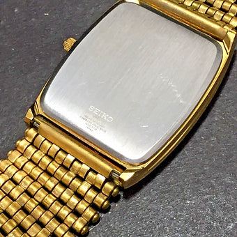 Seiko Slim Barrel Quartz White Face Looser Chain Not Adjustable Men's Wrist Watch C91