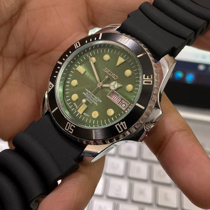 Vintage Seiko Marine Master Automatic Green Face Cal. 6309 Black Rotating Bezel Black Silicone Strap Men's Wrist Watch C98