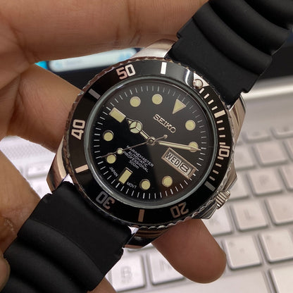 Vintage Seiko Marine Master Automatic Black Face Cal. 6309 Black Rotating Bezel Black Silicone Strap Men's Wrist Watch D01