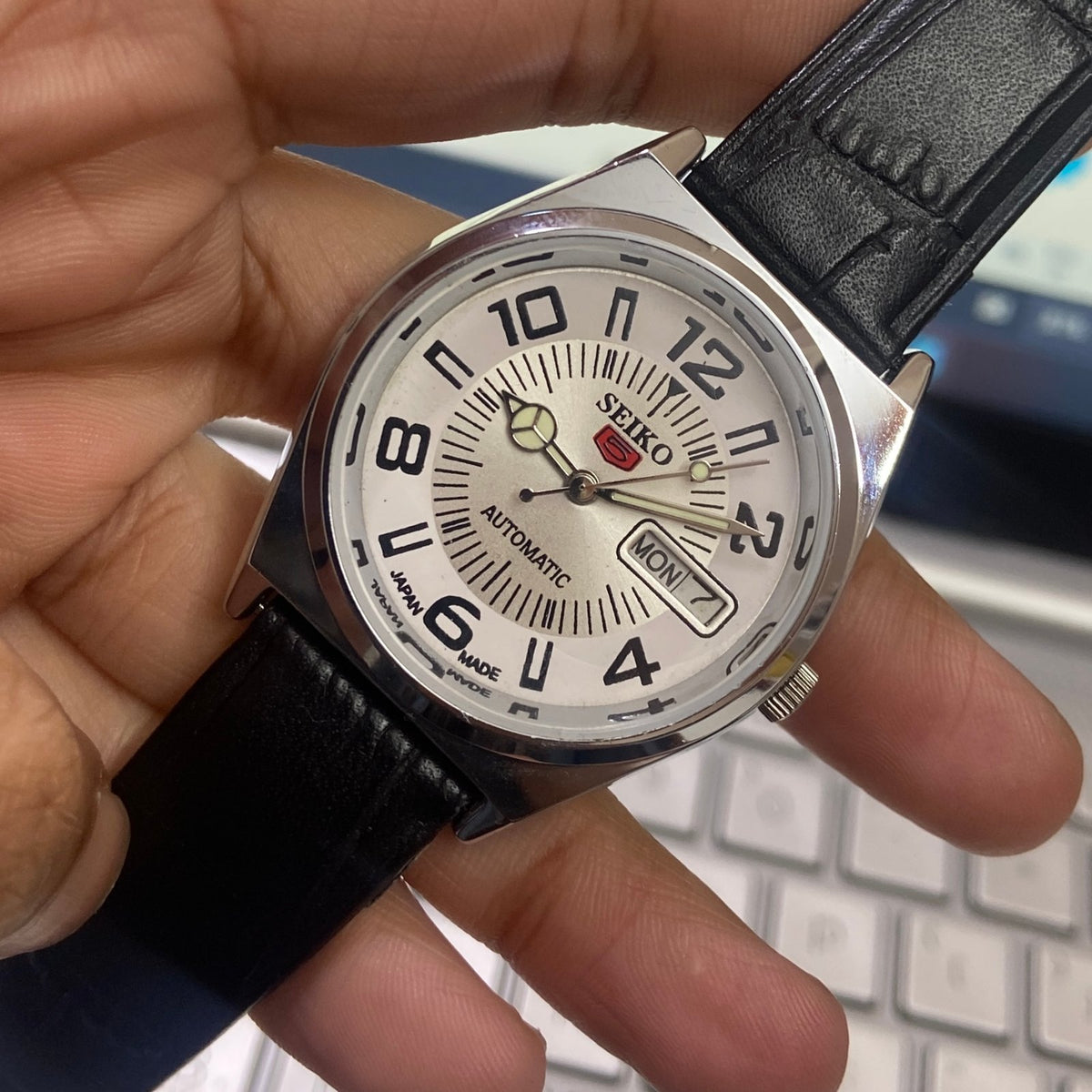Vintage MOD Seiko 5 Automatic 17Jewels Cal. 6309 Silver Face Black Band Men's Wrist Watch D02