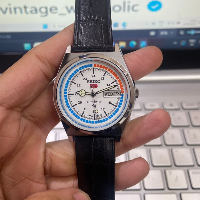Vintage MOD Seiko 5 Automatic 17Jewels Cal. 6309 White Face Black Band Men's Wrist Watch D03