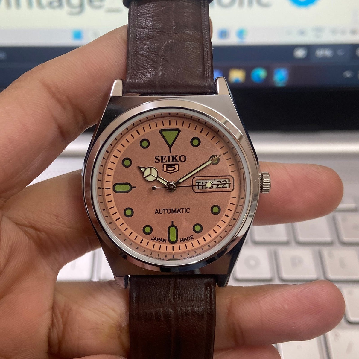 Vintage MOD Seiko 5 Automatic 17Jewels Cal. 6309 Peach Face Brown Band Men's Wrist Watch D10