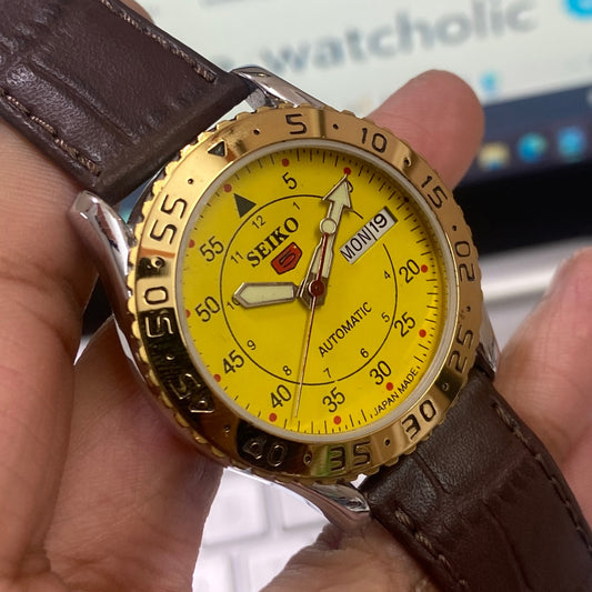 Vintage Seiko 5 Automatic 17Jewels Cal. 6309 Yellow Face Brown Band Fix Bezel Men's Wrist Watch D12