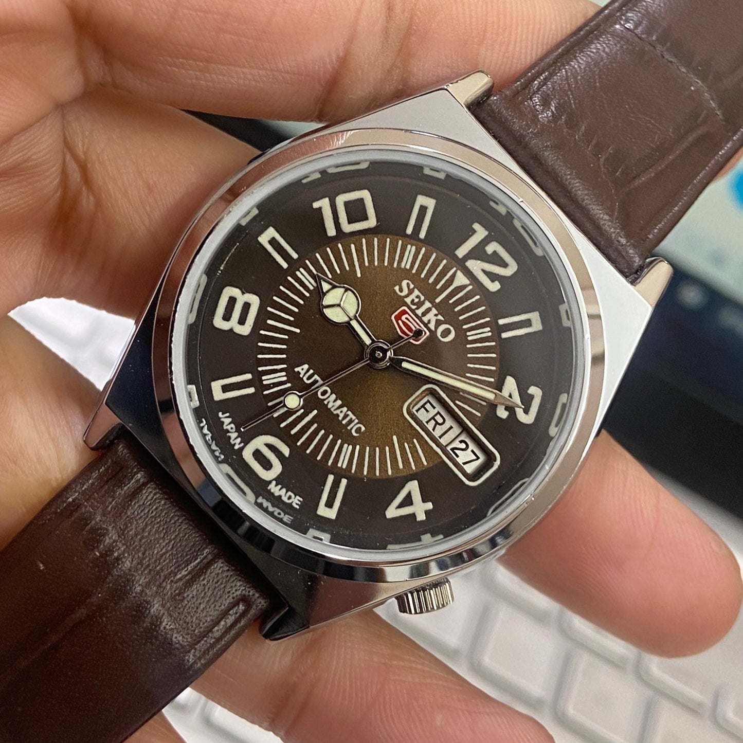 Vintage Seiko 5 Automatic 17Jewels Cal. 6309 Brown Face Brown Band Men's Wrist Watch D14