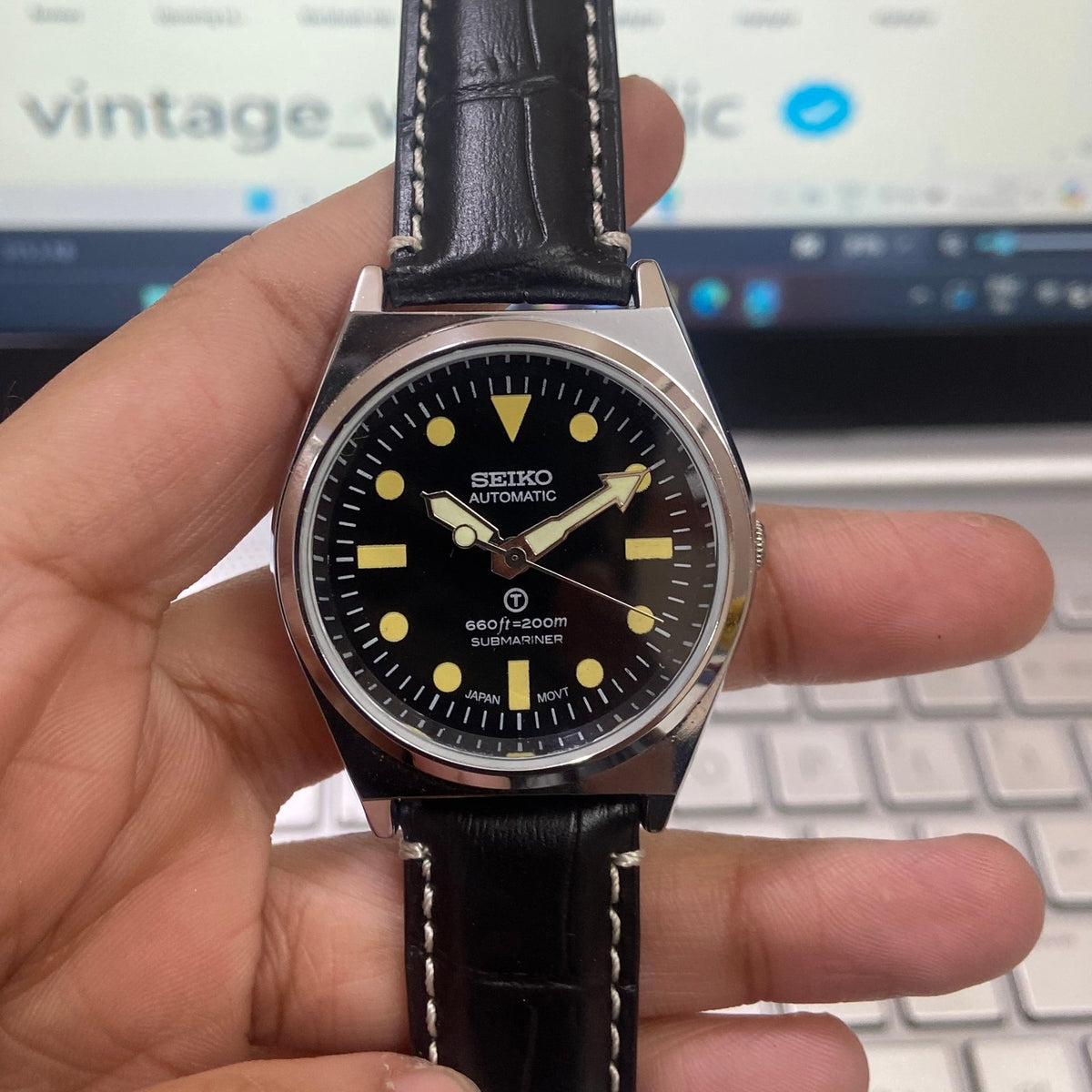Vintage MOD Seiko 5 Automatic 17 Jewels Cal. 6309 Black Face Black Leather Band Men's Wrist Watch D17