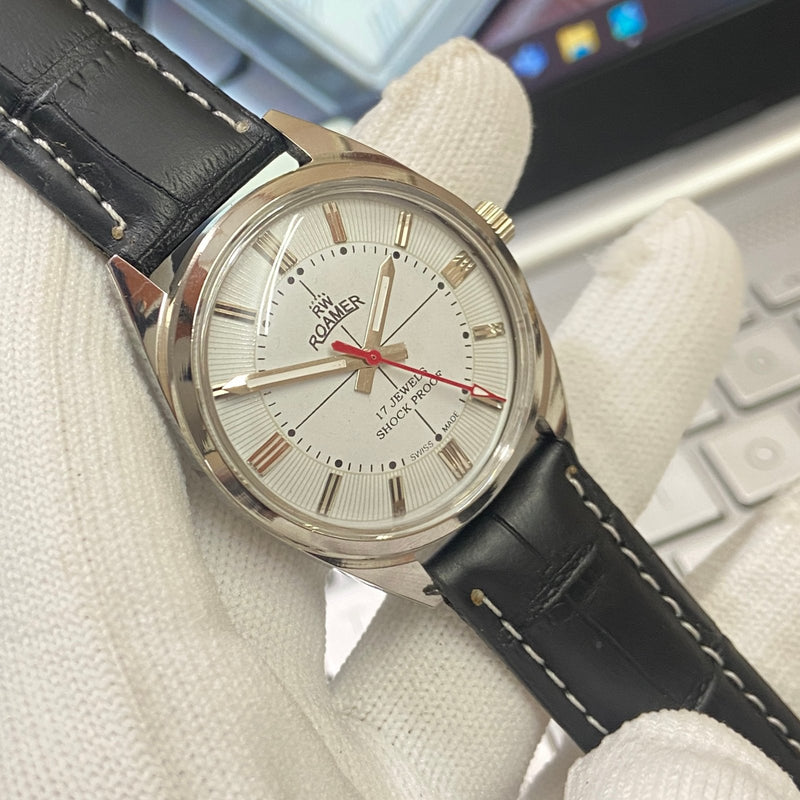 Vintage Mod Roamer white Face Silver Case Mechanical Hand Winding 17 jewels Black Leather Strap Men's Wrist Watch D54