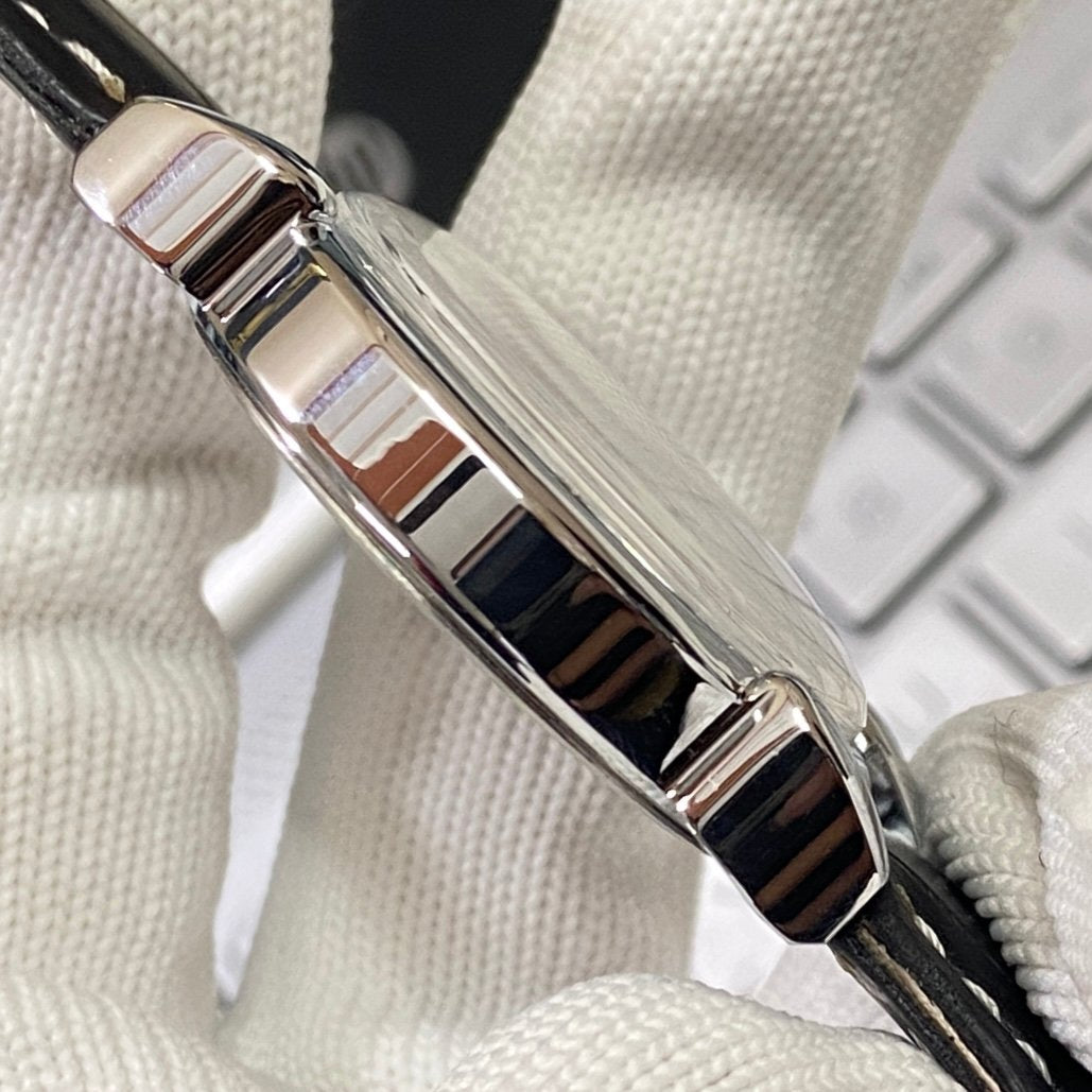Vintage Roamer Blue Face Silver Case Mechanical Hand Winding 17 jewels Black Leather Strap Men's Wrist Watch D56