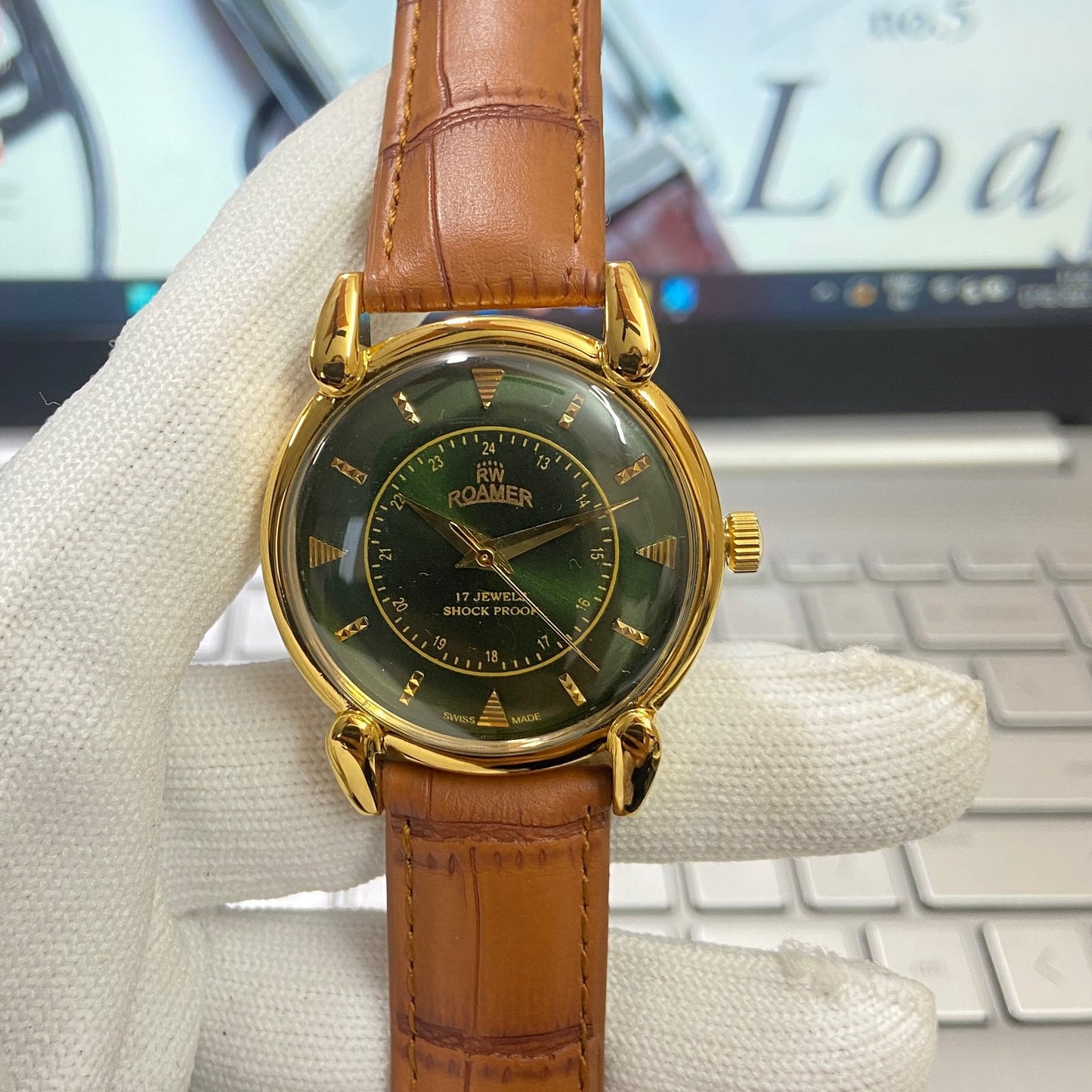 Vintage Roamer Green Face Golden Case Mechanical Hand Winding 17 jewels Brown Leather Strap Men's Wrist Watch D64