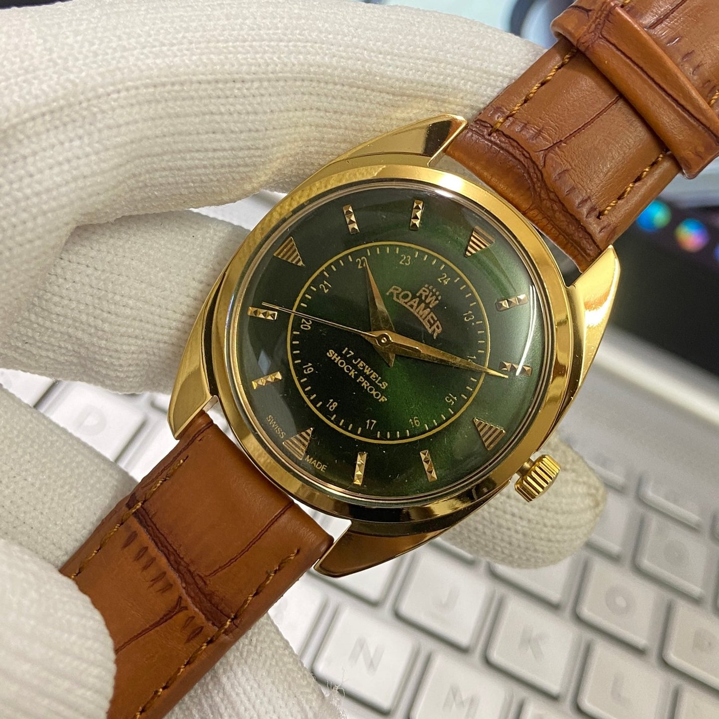 Vintage Roamer Green Face Golden Case Mechanical Hand Winding 17 jewels Brown Leather Strap Men's Wrist Watch D65