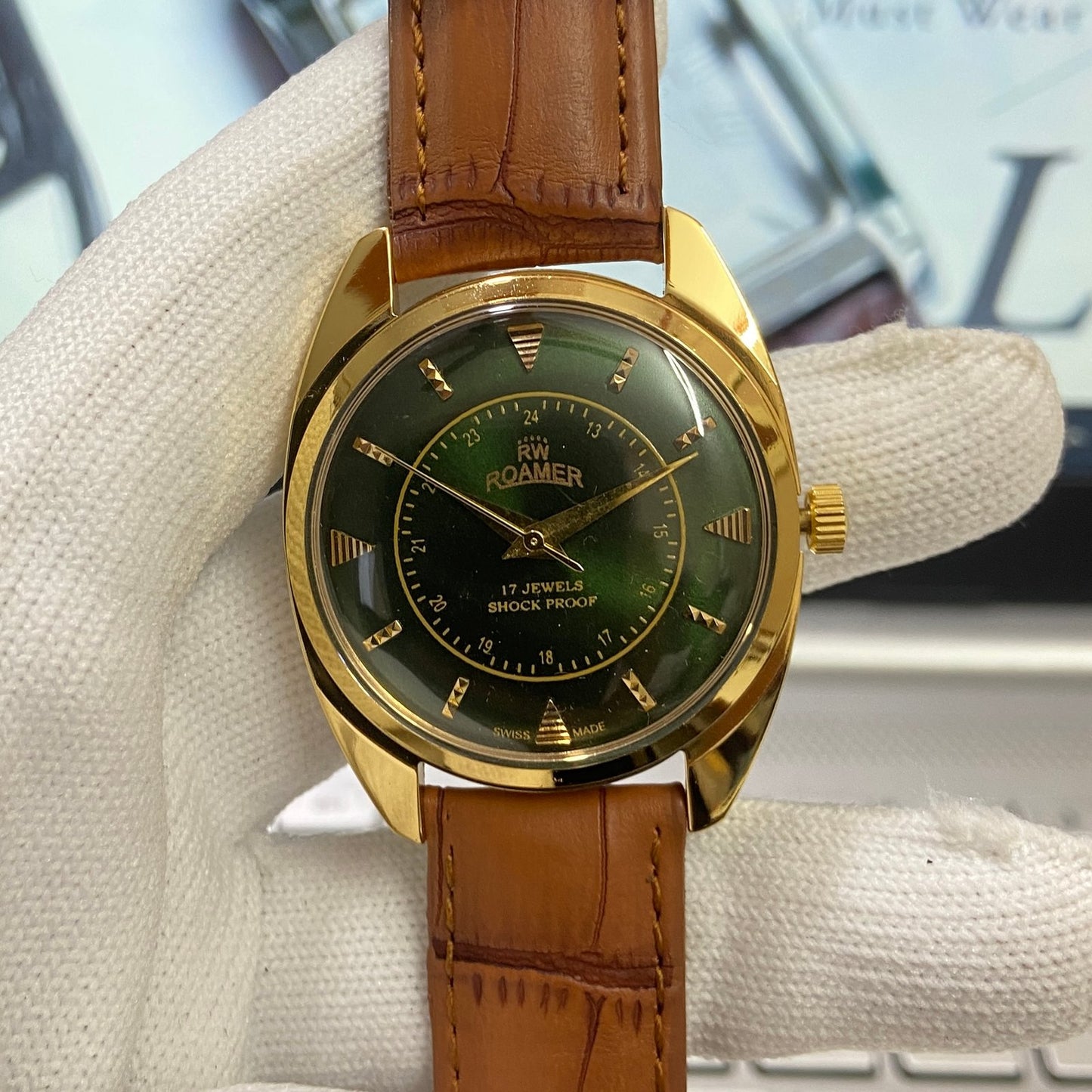 Vintage Roamer Green Face Golden Case Mechanical Hand Winding 17 jewels Brown Leather Strap Men's Wrist Watch D65