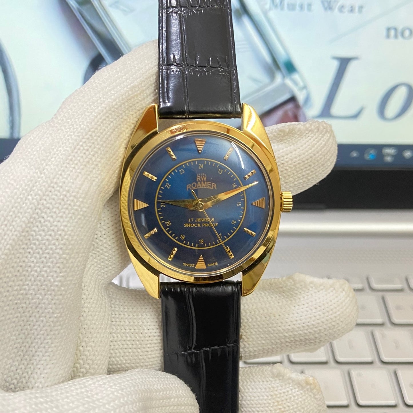 Vintage Roamer Blue Face Golden Case Mechanical Hand Winding 17 jewels Black Leather Strap Men's Wrist Watch D71