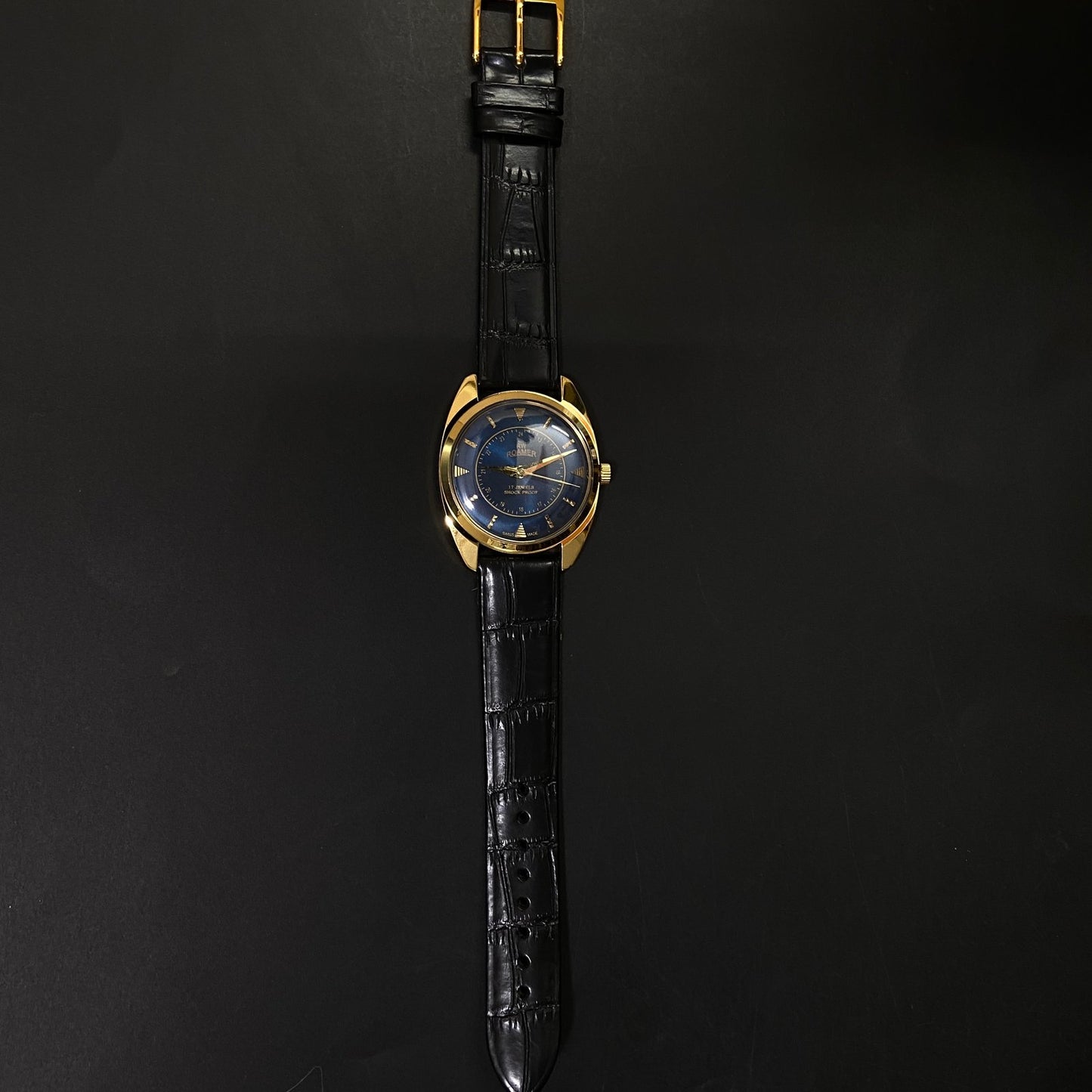 Vintage Roamer Blue Face Golden Case Mechanical Hand Winding 17 jewels Black Leather Strap Men's Wrist Watch D71