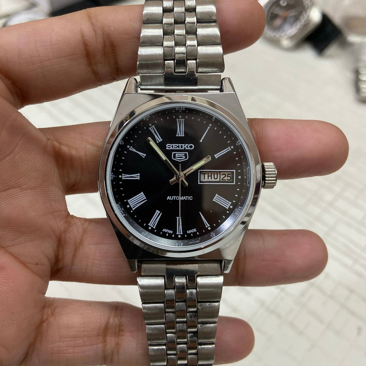 Vintage MOD Seiko 5 Automatic 17Jewels Cal. 6309 Black Face Men's Wrist Watch D94