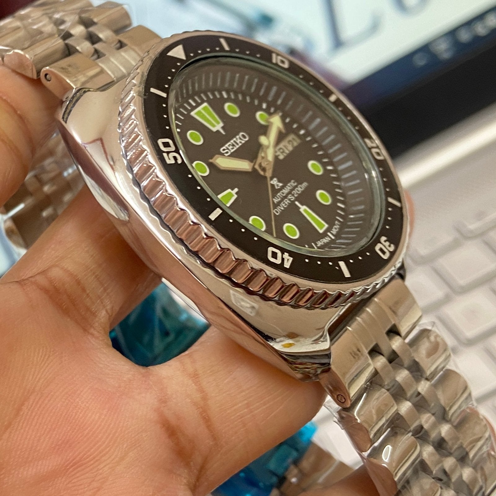 Vintage MOD Seiko Turtle Automatic Black Face 6309 Rotating