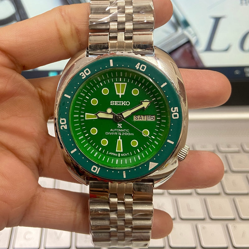Vintage MOD Seiko Turtle Automatic Green Face Cal. 6309 Green Rotating Bezel 17 Jewels Day-Date Men's Wrist Watch D97