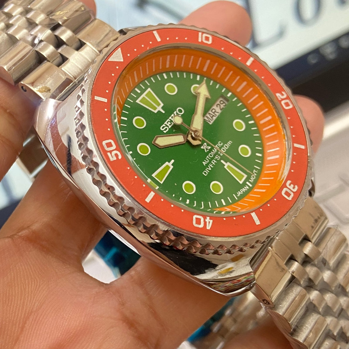 Vintage MOD Seiko Turtle Automatic Green Face Cal. 6309 Orange Rotating Bezel 17 Jewels Day-Date Men's Wrist Watch D98