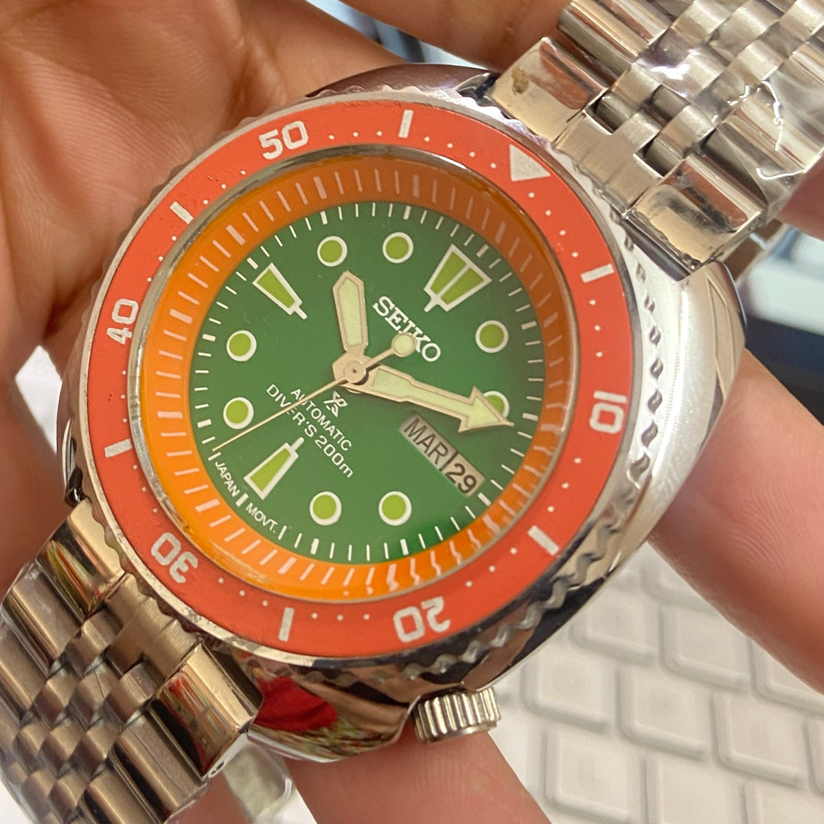 Vintage MOD Seiko Turtle Automatic Green Face Cal. 6309 Orange Rotating Bezel 17 Jewels Day-Date Men's Wrist Watch D98