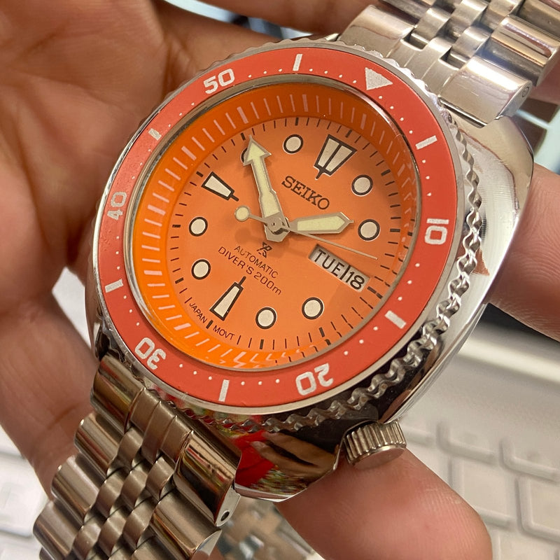 Vintage MOD Seiko Turtle Automatic Orange Face Cal. 6349 Orange Rotating Bezel 23 Jewels Day-Date Men's Wrist Watch D100