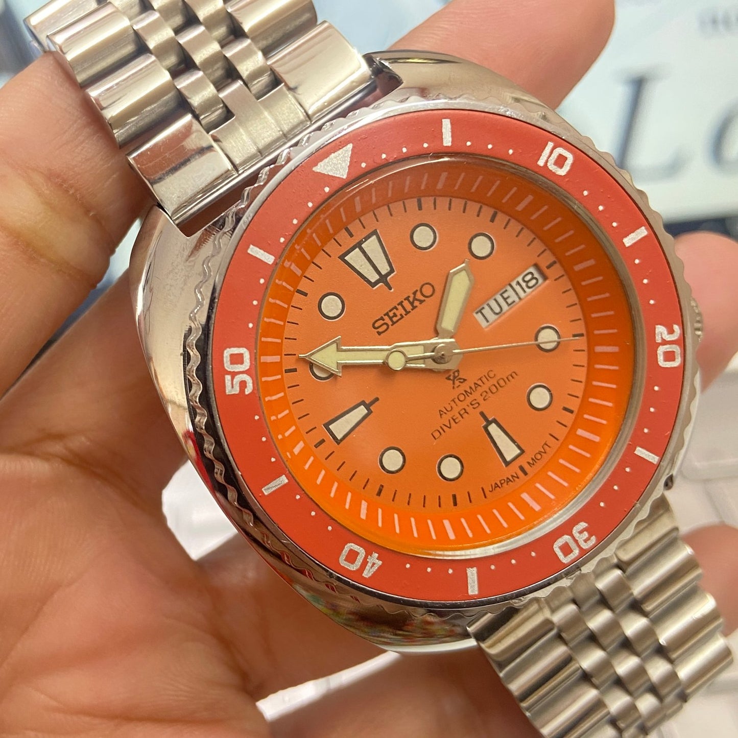 Vintage Seiko Turtle Automatic Orange Face Cal. 6349 Orange Rotating Bezel 23 Jewels Day-Date Men's Wrist Watch D100