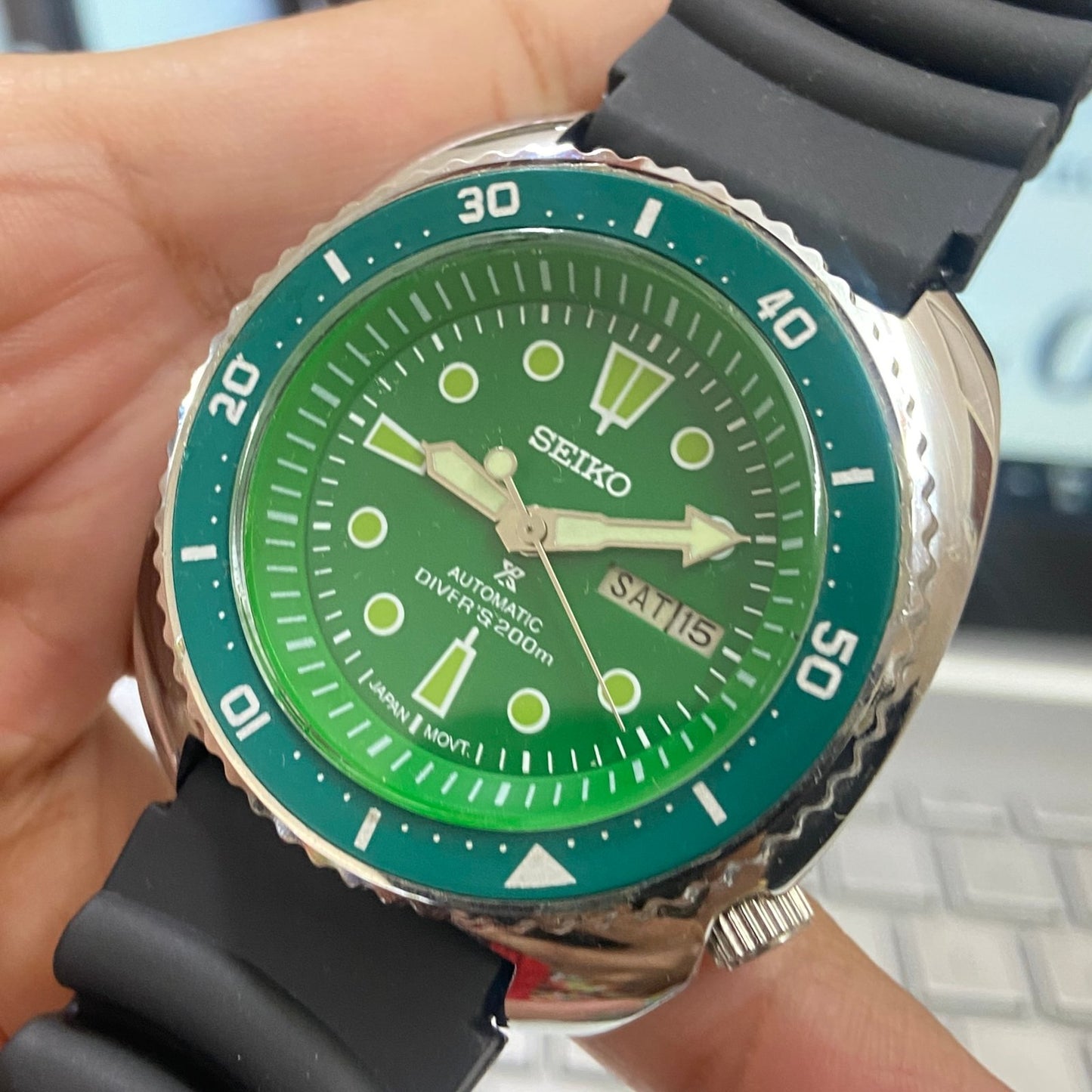 Vintage Seiko Turtle Automatic Green Face Cal. 6309 Rotating Bezel 17Jewels Day-Date Silicone Strap Men's Wrist Watch E05