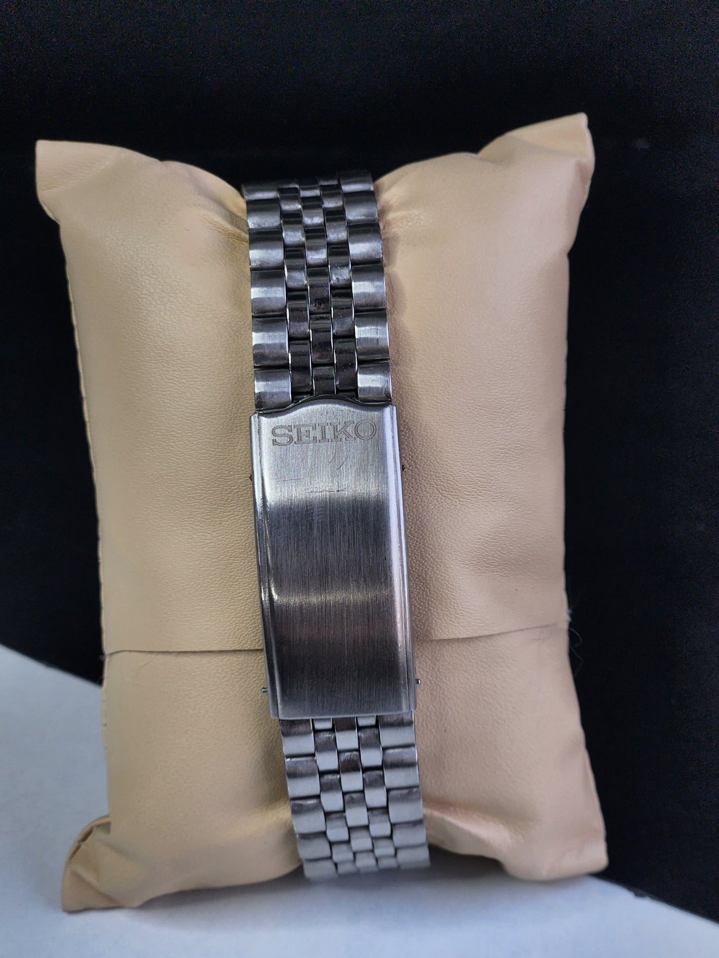 Vintage Mod Seiko 5 Automatic 6309A 17 Jewels Japan Men's Day-Date Golden Face Wrist Watch E10