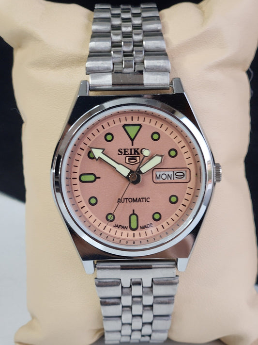 Vintage Mod Seiko 5 Automatic 6309A 17 Jewels Japan Men's Day-Date Peach Face Wrist Watch E11