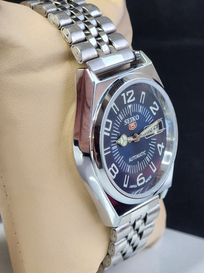 Vintage Mod Seiko 5 Automatic 6309A 17 Jewels Japan Men's Day-Date Blue Face Wrist Watch E16