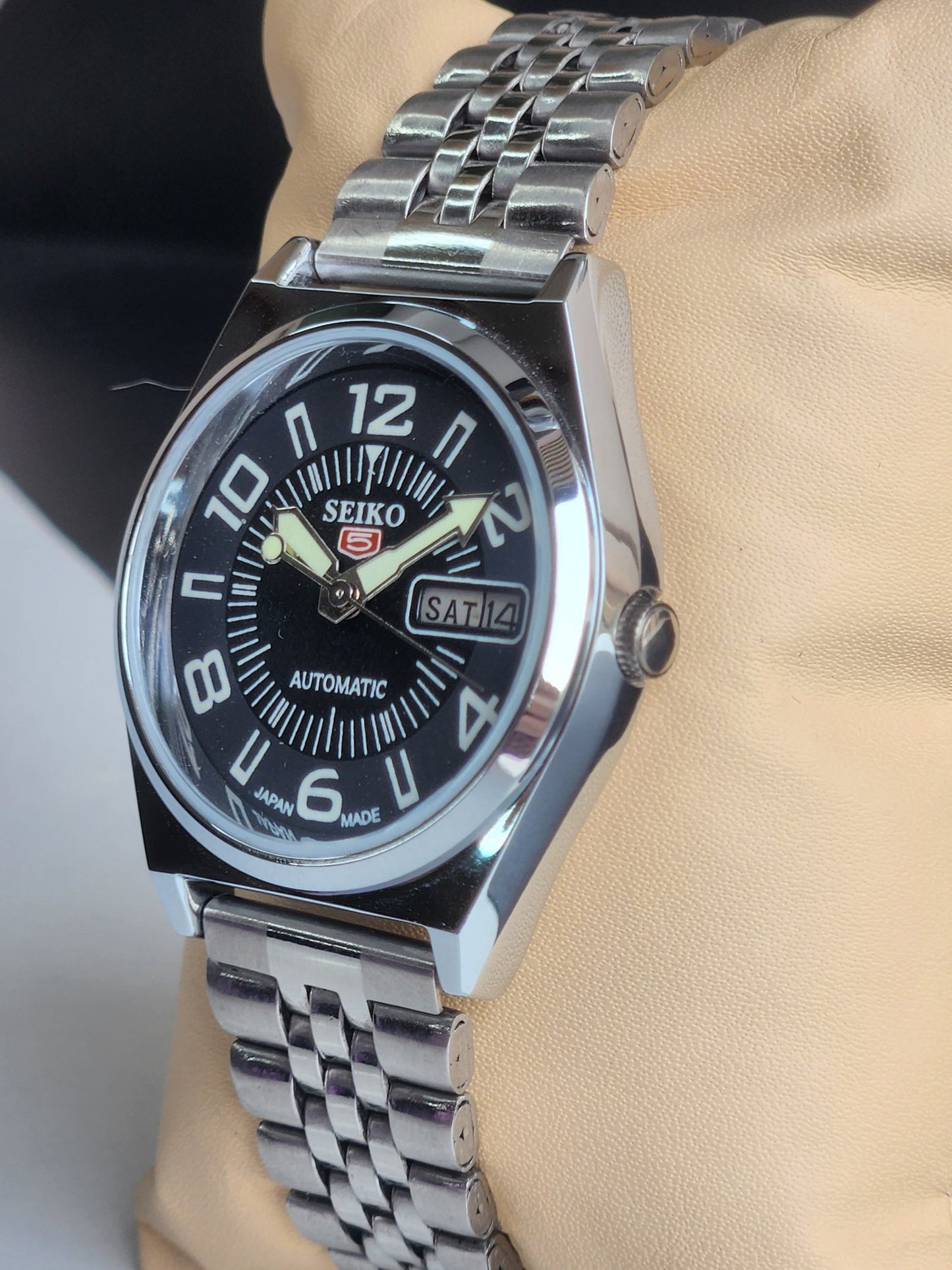 Vintage Mod Seiko 5 Automatic 6309A 17 Jewels Japan Men's Day-Date Black Face Wrist Watch E21