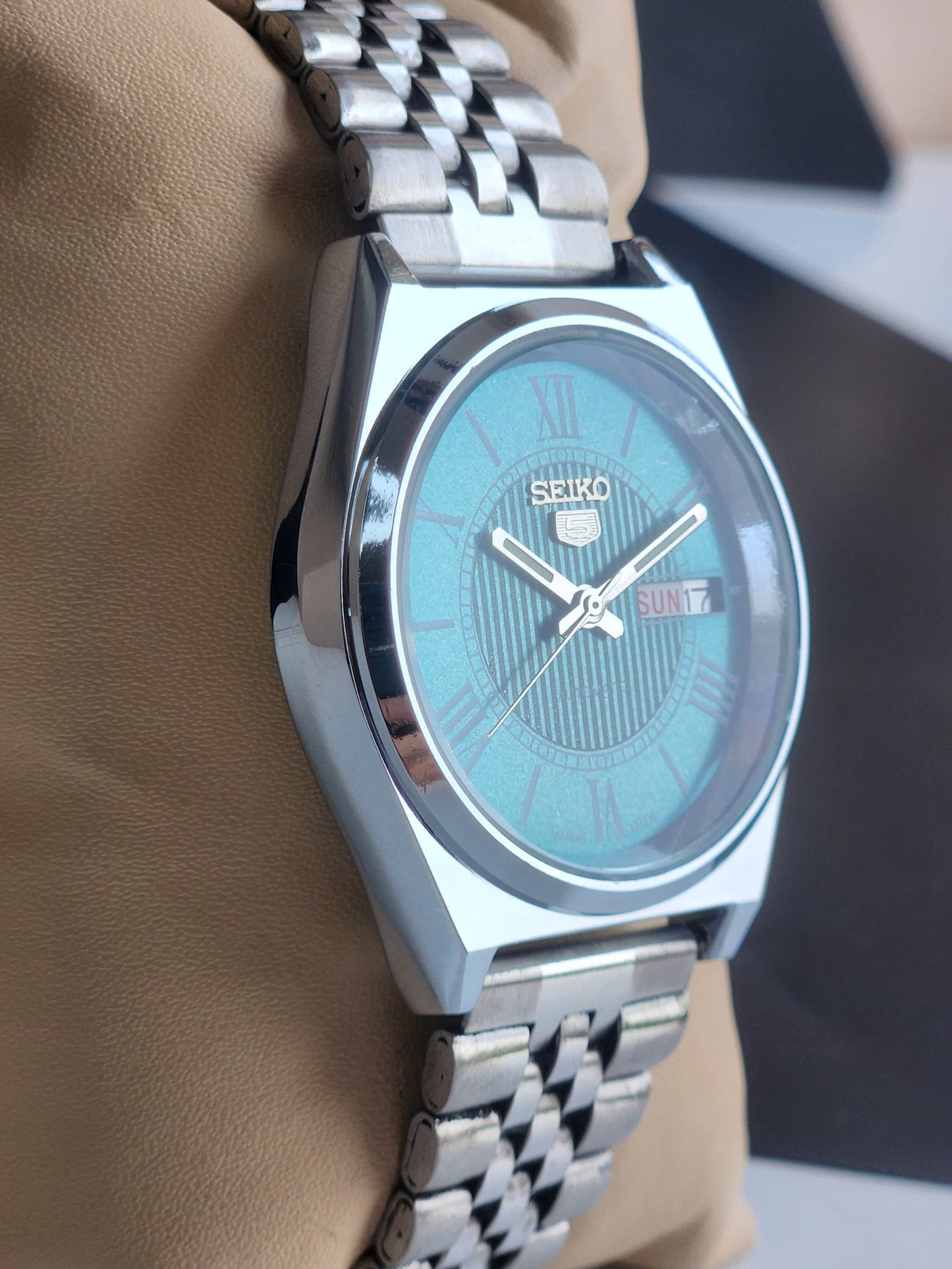 Vintage Mod Seiko 5 Automatic 6309A 17 Jewels Japan Men's Day-Date Green Face Wrist Watch E22