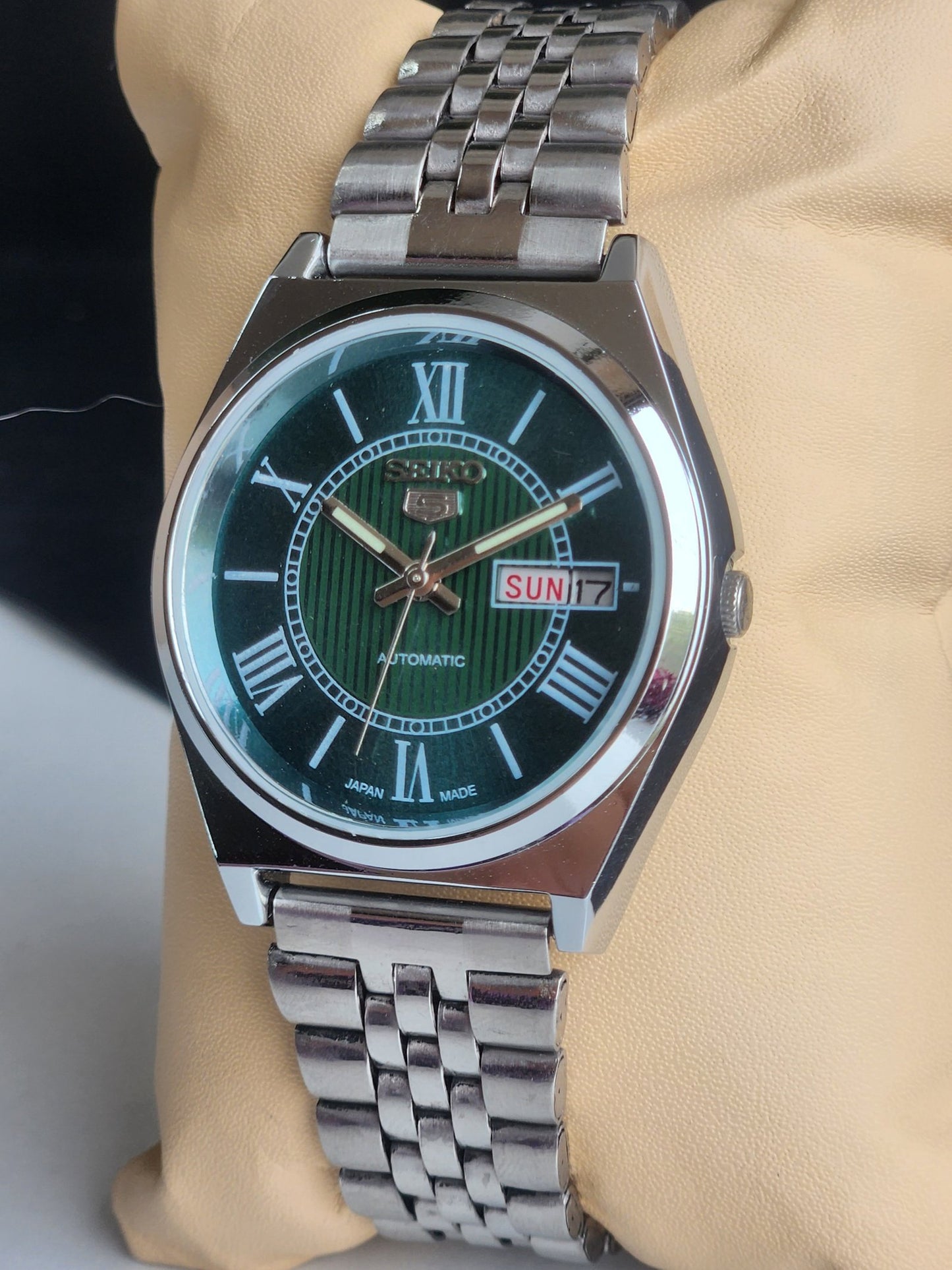 Vintage Mod Seiko 5 Automatic 6309A 17 Jewels Japan Men's Day-Date Green Face Wrist Watch E22