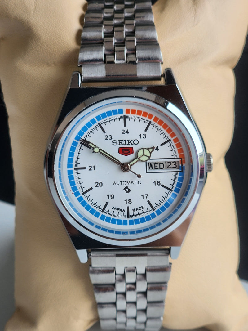 Vintage Mod Seiko 5 Automatic 6309A 17 Jewels Japan Men's Day-Date White Face Wrist Watch E25