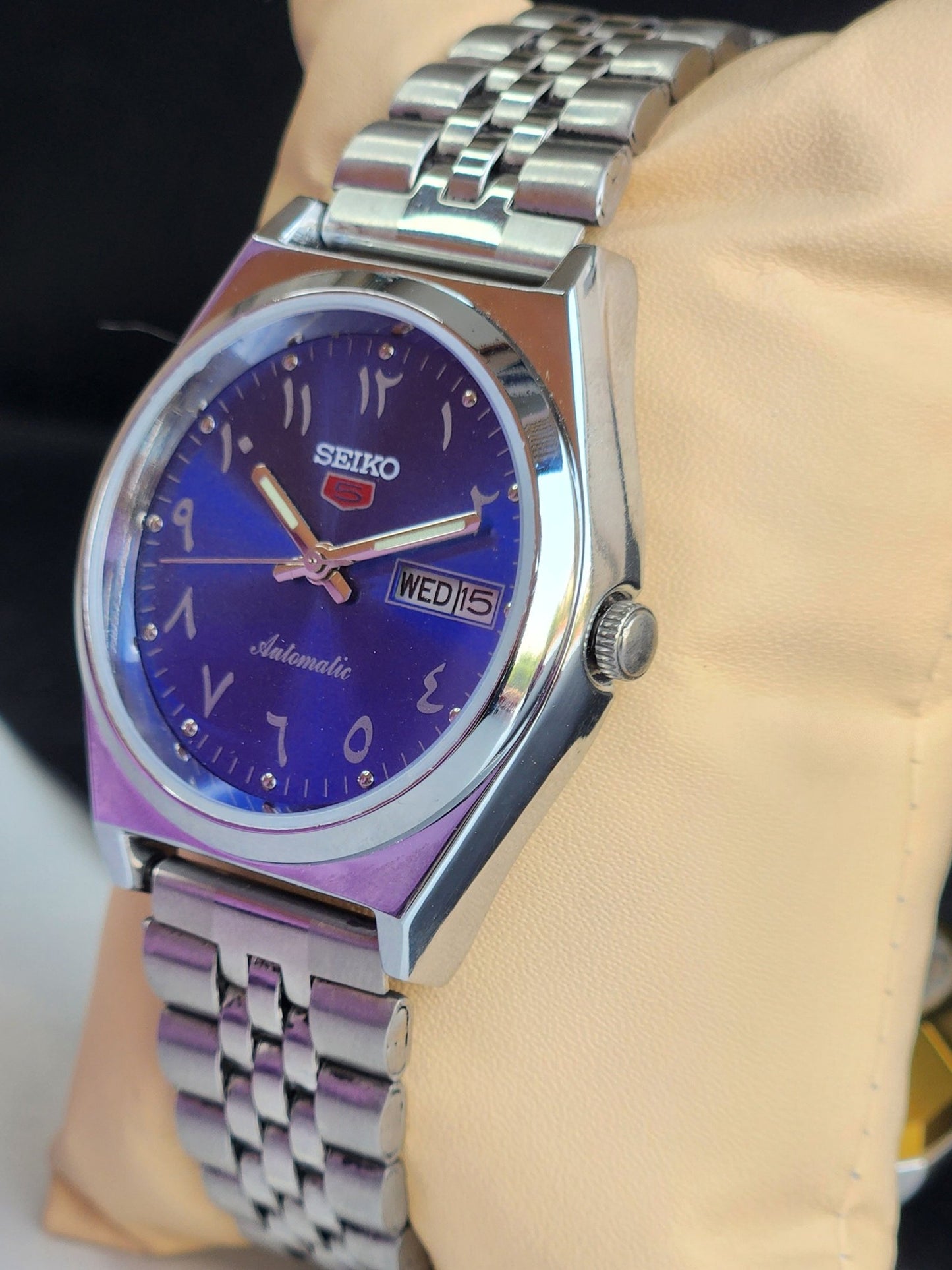 Vintage Mod Seiko 5 Automatic Arabic Blue Face 6309A 17 Jewels Japan Men's Day-Date Wrist Watch E31