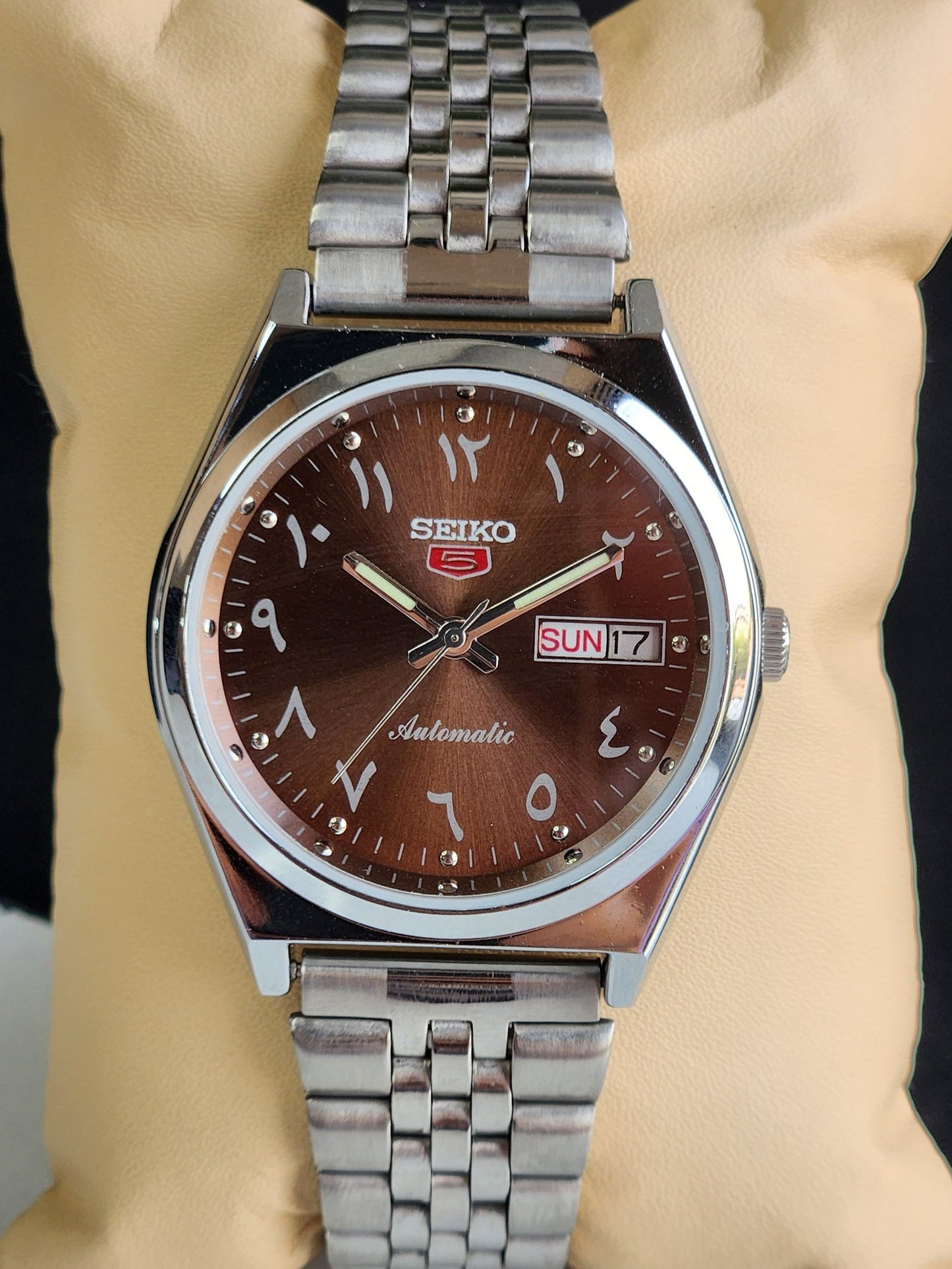 Vintage Mod Seiko 5 Automatic Arabic Brown Face 6309A 17 Jewels Japan Men's Day-Date Wrist Watch E33