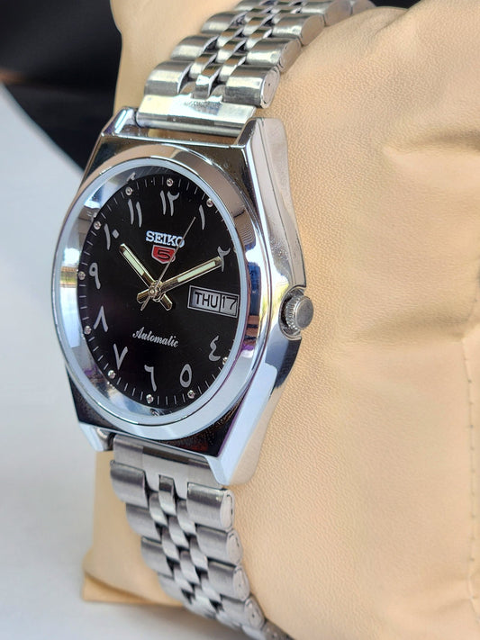 Vintage Mod Seiko 5 Automatic Arabic Black Face 6309A 17 Jewels Japan Men's Day-Date Wrist Watch E34