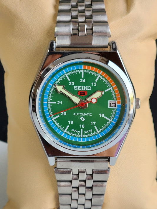 Vintage Mod Seiko 5 Automatic Green Face 6309A 17 Jewels Japan Men's Date Wrist Watch E36