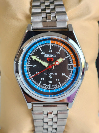 Vintage Mod Seiko 5 Automatic Black Face 6309A 17 Jewels Japan Men's Date Wrist Watch E37