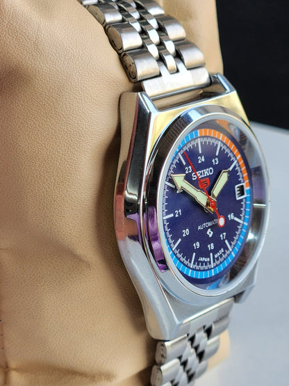 Vintage Mod Seiko 5 Automatic Blue Face 6309A 17 Jewels Japan Men's Date Wrist Watch E40
