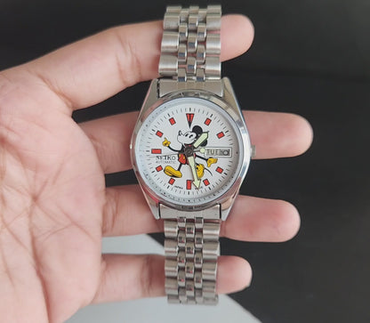 Vintage MOD Seiko 5 Automatic 21 Jewels Cal.6319 White Face Repainted Mickey Mouse Jubilee Bracelet Men's Wrist Watch J54