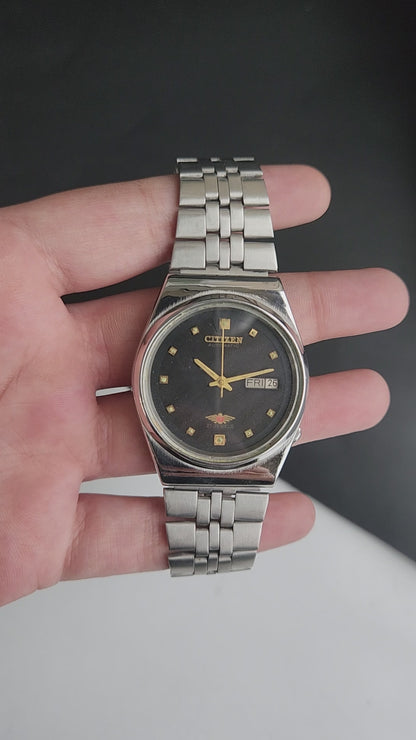 Vintage Original Citizen Automatic 8200 Black Face 21 Jewels With Exhibition Back Day-Date Japanese Men's Wrist Watch IN48