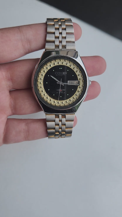 Vintage Original Citizen Automatic 8200 Black Face 21 Jewels With Exhibition Back Day-Date Japanese Men's Wrist Watch IN31