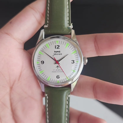 Vintage HMT Jawan Hand Winding 17 Jewels White Face Green Leather Strap Men's Wrist Watch J38