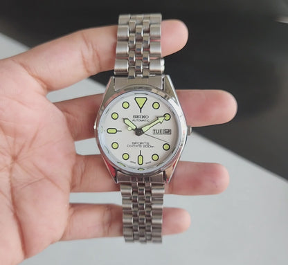 Vintage MOD Seiko 5 Automatic 21 Jewels Cal.6319 White Face Jubilee Bracelet Men's Wrist Watch J60