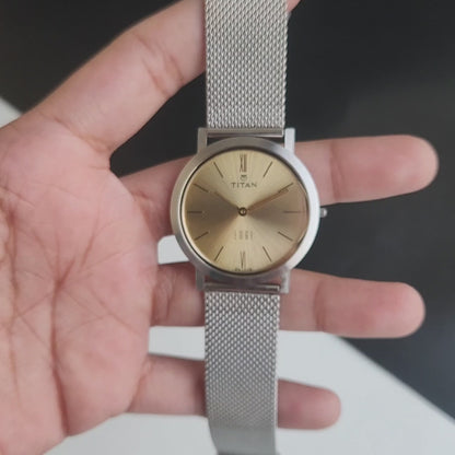 Original TITAN EDGE 679WAG31 Round Golden Face 34MM Case Men's Watch J085